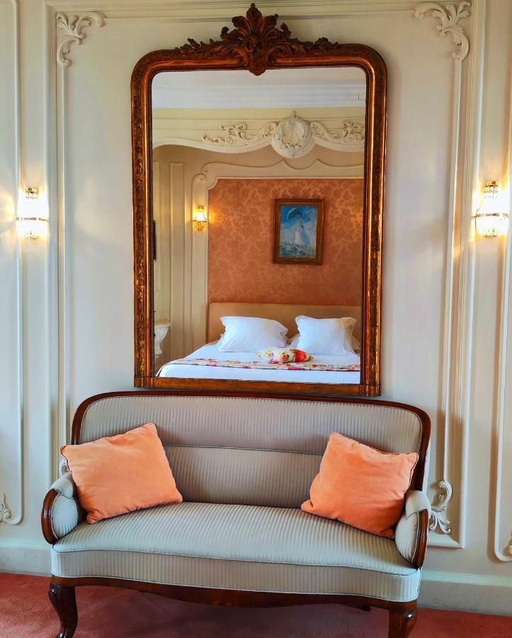 Logis Hotels Domaine Du Chatelard 狄拉克 外观 照片