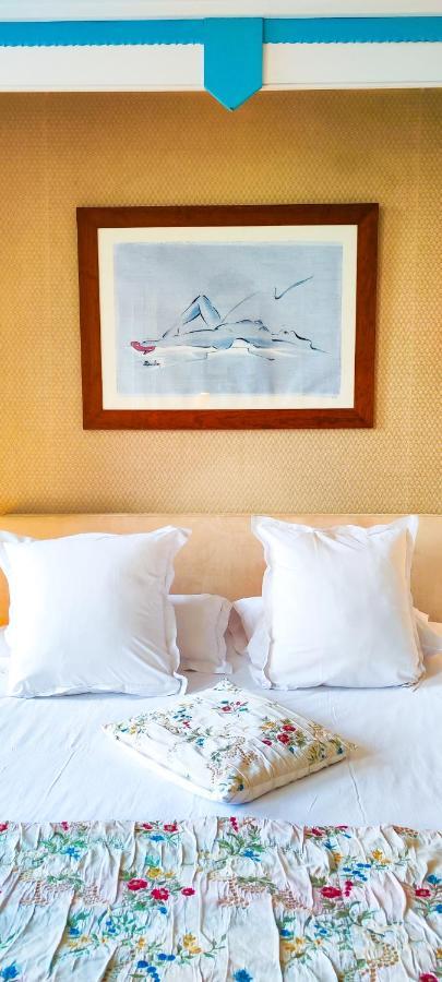 Logis Hotels Domaine Du Chatelard 狄拉克 外观 照片