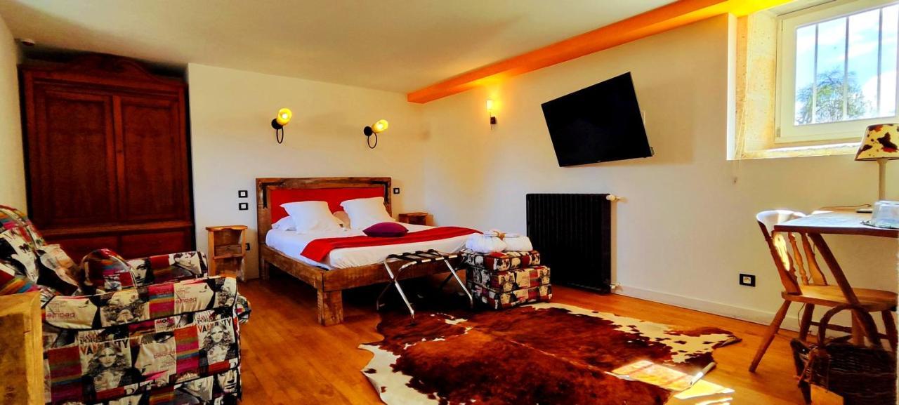 Logis Hotels Domaine Du Chatelard 狄拉克 外观 照片