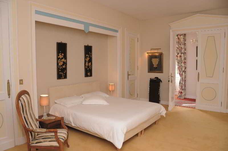 Logis Hotels Domaine Du Chatelard 狄拉克 外观 照片