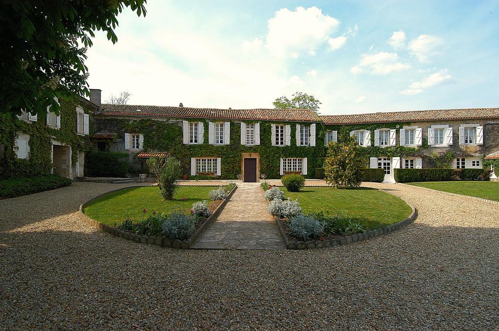 Logis Hotels Domaine Du Chatelard 狄拉克 外观 照片