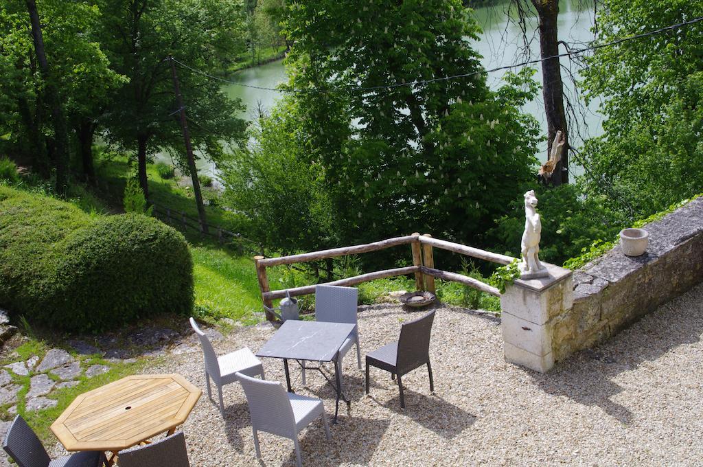 Logis Hotels Domaine Du Chatelard 狄拉克 外观 照片